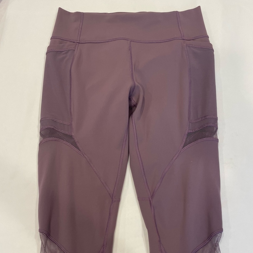 LULULEMON CROPPED LEGGINGS